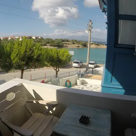 Deniz Evi * Cesme